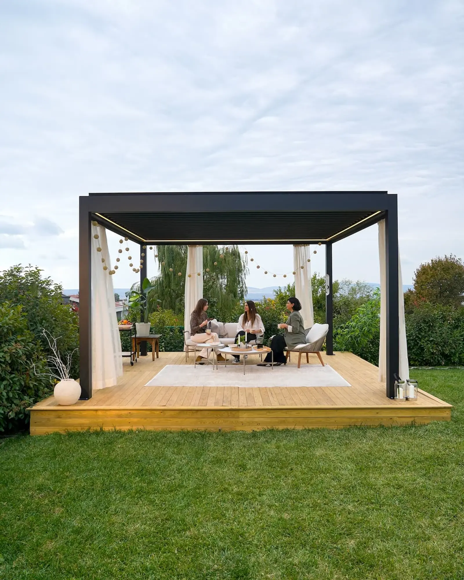 PergoMaxx pergola s panoramskim pogledom