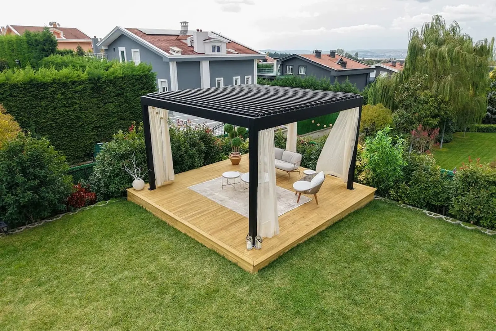 PergoMaxx pergola s vrtnim namještajem